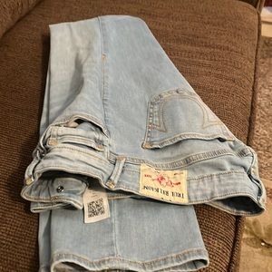 True Religion, Billie, Mid Rise Straight leg